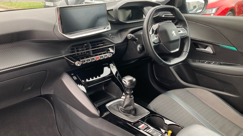 Peugeot 208 1.2 PureTech 100 Allure Premium 5dr Petrol Hatchback